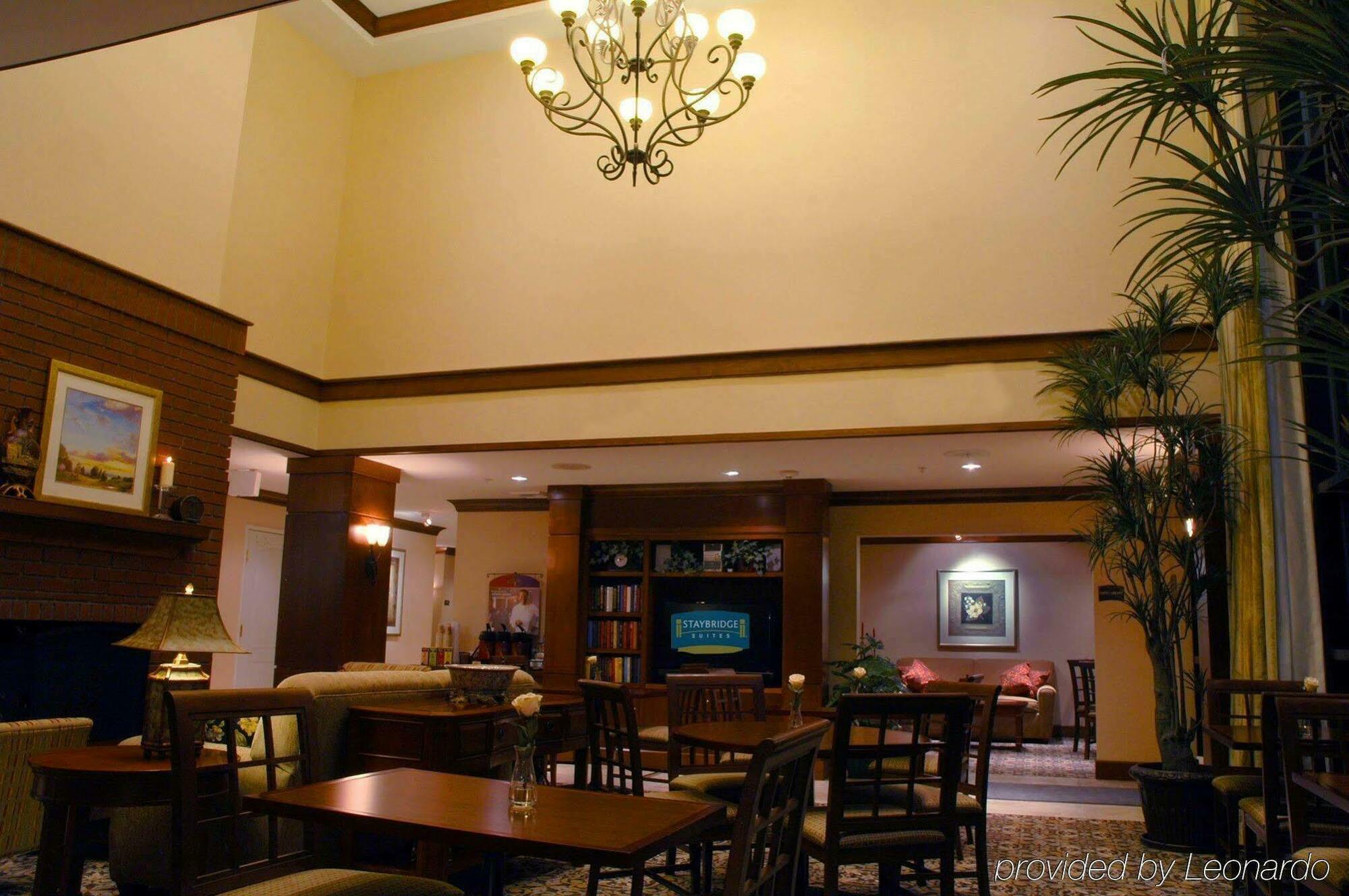 Staybridge Suites Sacramento Airport Natomas, An Ihg Hotel Екстер'єр фото