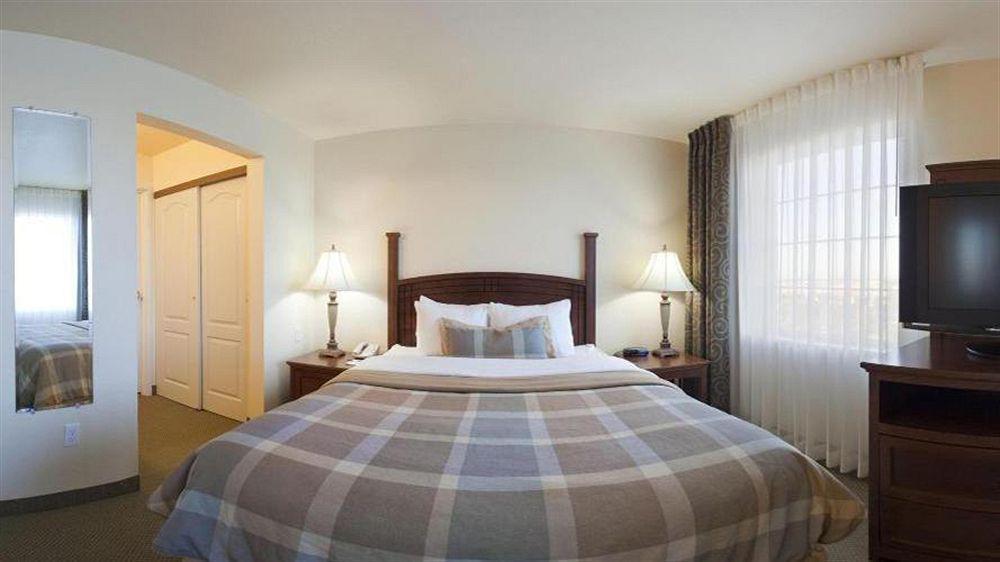 Staybridge Suites Sacramento Airport Natomas, An Ihg Hotel Екстер'єр фото